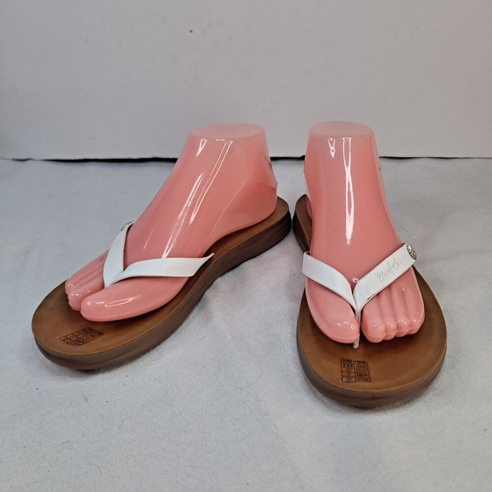 Blowfish Malibu Surf Thong Sandals Womens 8.5 White Lightweight Cushioned Logo
